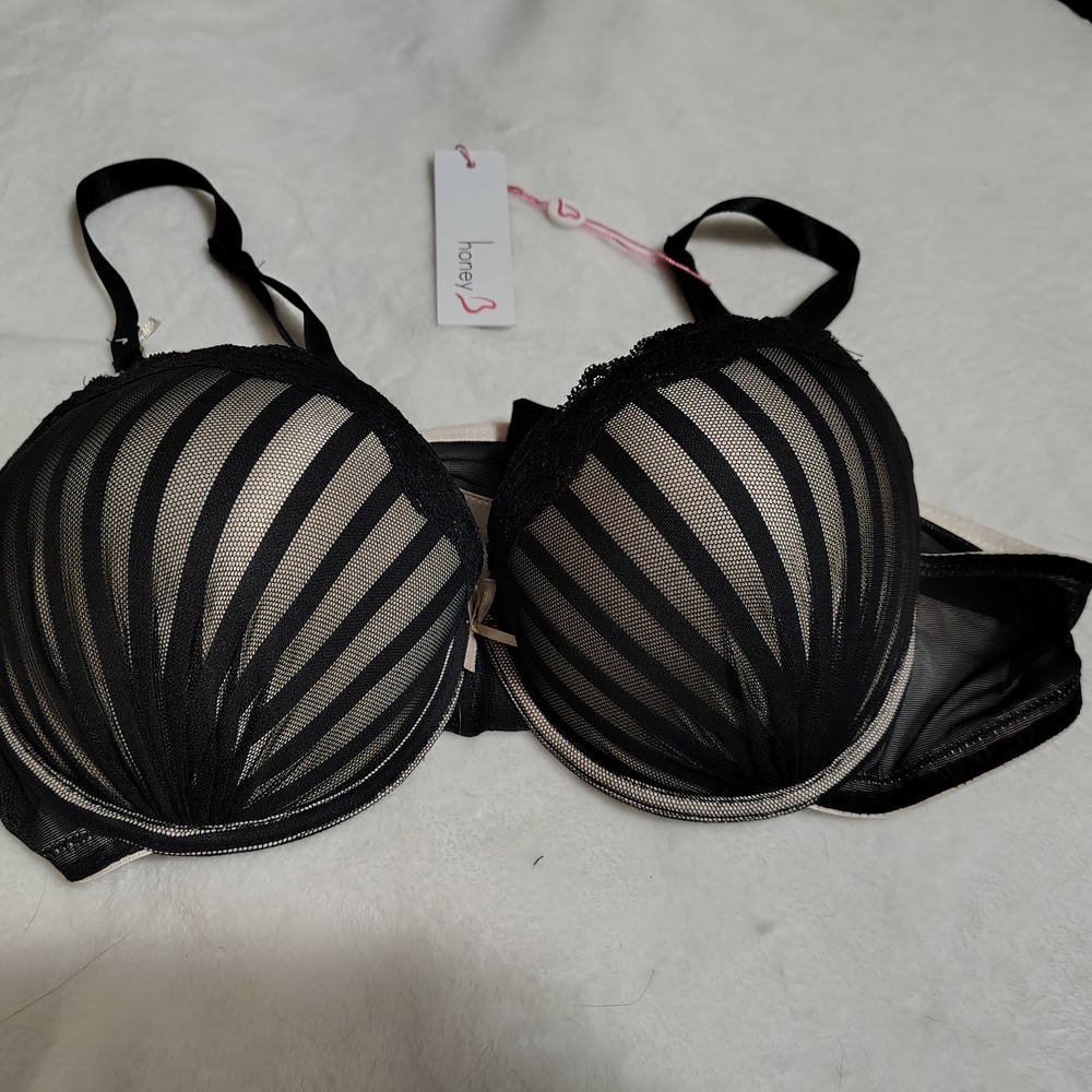 Honey Love Bra Size 40C Nwt